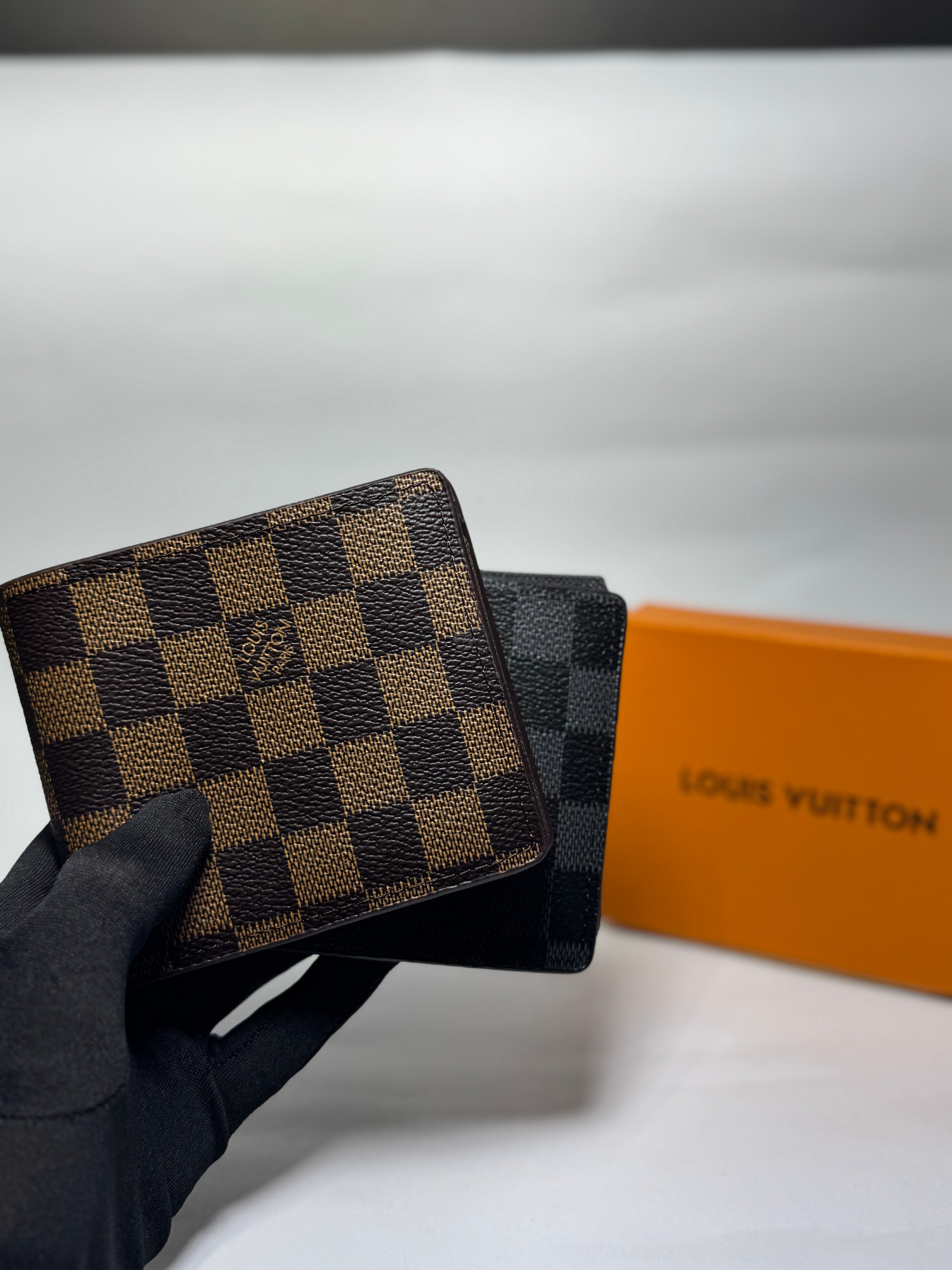 Louis Vuitton Men’s Wallet