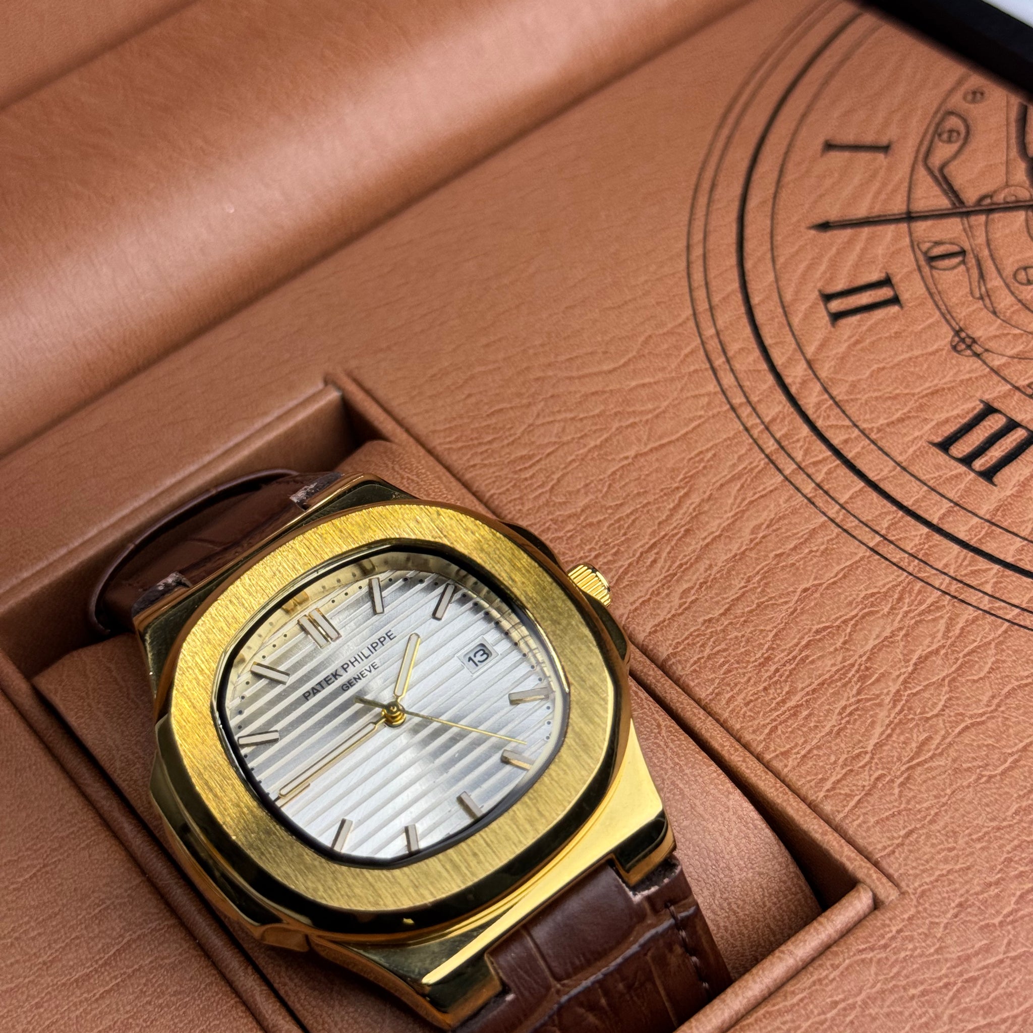Patek Philippe Brown Leather Strap Golden&White Dail Master Lock