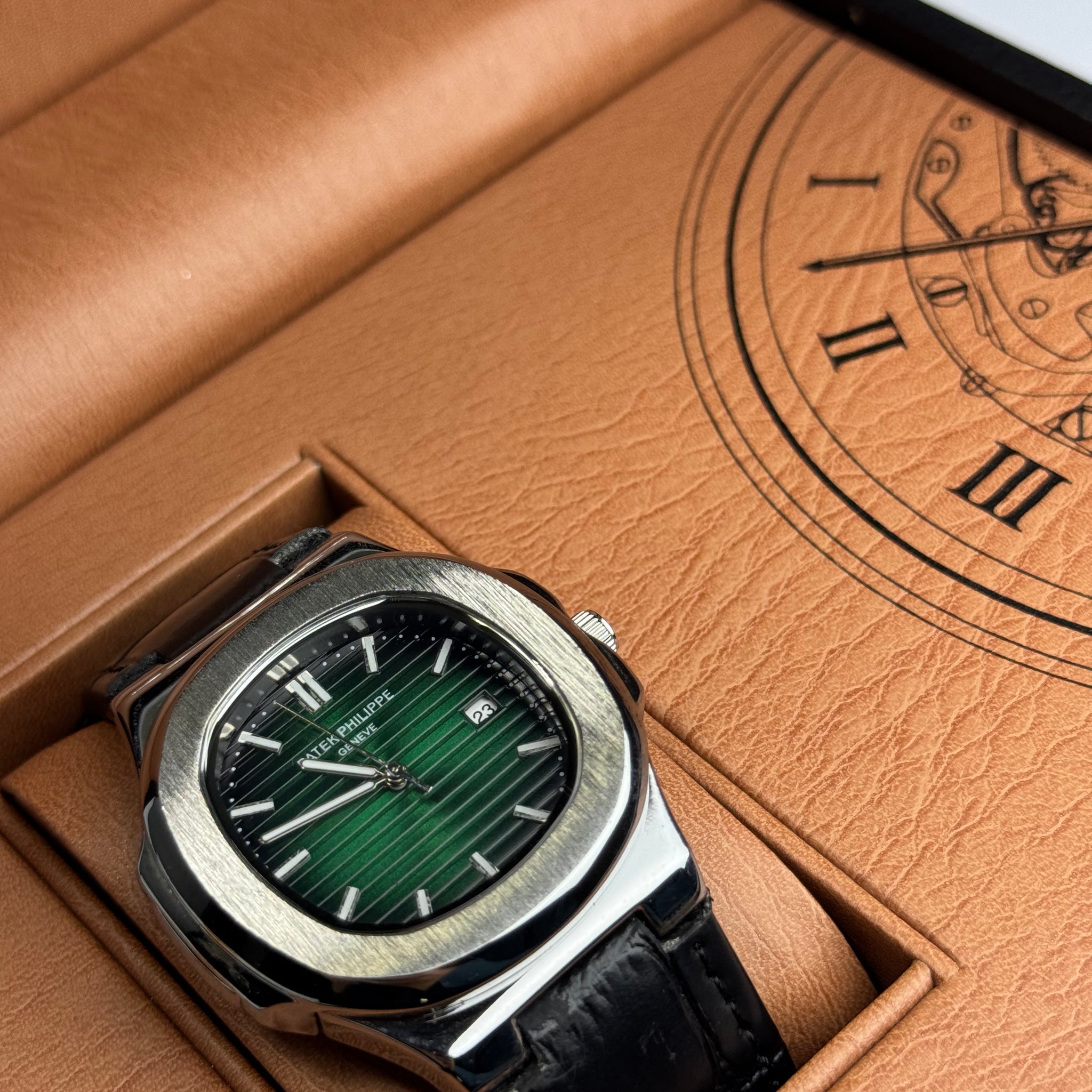 Patek Philippe Black Leather Strap Green Dail Master Lock
